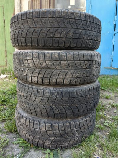 Лот: 18548526. Фото: 1. Резина Bridgestone Blizzak Ice... Шины