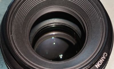 Лот: 19367142. Фото: 1. Объектив Canon EF 50 1:1.4 б/у... Объективы
