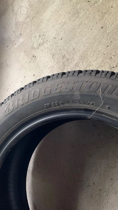 Лот: 19445724. Фото: 1. Bridgestone Blizzak 195/55 r16. Шины