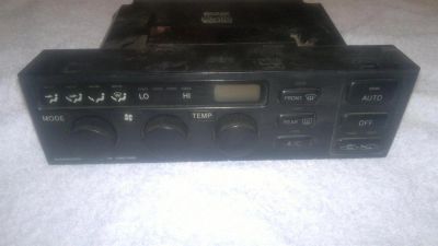 Лот: 3448230. Фото: 1. Климат контроль Toyota Aristo... Салон