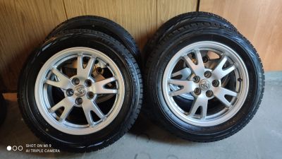 Лот: 16347283. Фото: 1. Bridgestone blizzak на литье Toyota. Шины на дисках