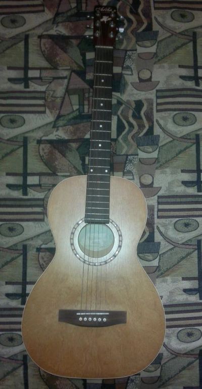 Лот: 6064536. Фото: 1. Folk Guitar, Art & Lutherie, Ami... Гитары