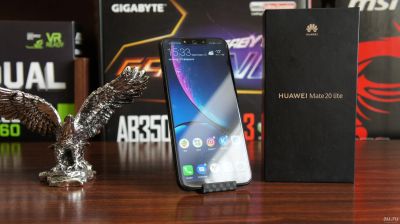 Лот: 13277190. Фото: 1. Huawei Mate 20 Lite. Смартфоны