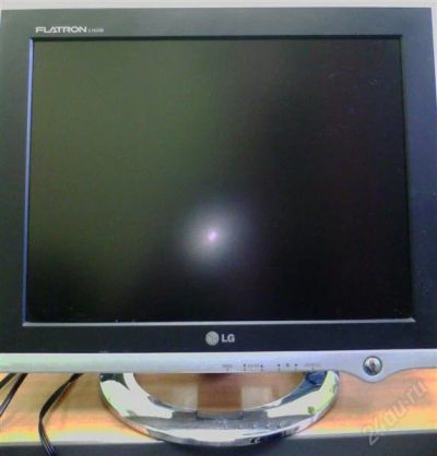 Лот: 1665099. Фото: 1. Монитор 15" LG Flatron L1520B. ЖК-мониторы