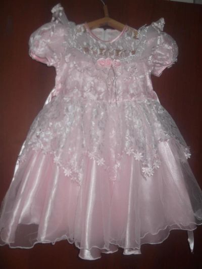 Лот: 10745735. Фото: 1. Платье для девочки розовое. Платья, сарафаны