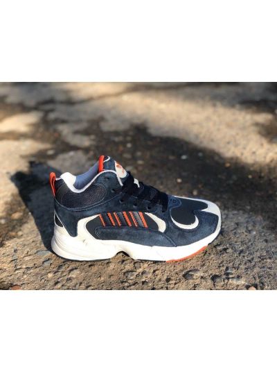Лот: 16750198. Фото: 1. 1 Кроссовки adidas yung-1. Кеды, кроссовки, слипоны
