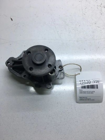 Лот: 20378753. Фото: 1. Помпа Toyota Avensis 1610028040... Двигатель и элементы двигателя