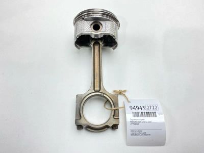 Лот: 24774232. Фото: 1. Поршень с шатуном Mazda Mazda... Двигатель и элементы двигателя