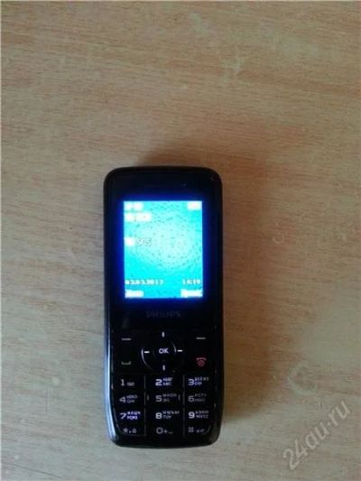 Лот: 2579855. Фото: 1. Philips Xenium X100 (2SIM, держит... Кнопочные мобильные телефоны