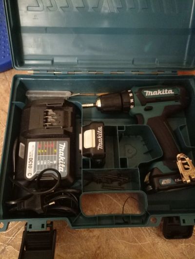 Лот: 12658018. Фото: 1. Зарядное устройство Makita DC10WC. Запчасти