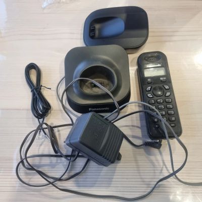 Лот: 18713736. Фото: 1. Радиотелефон Panasonic + Texet. DECT и радиотелефоны