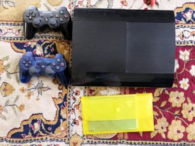 Лот: 13724535. Фото: 1. Ps3 slim 500гб + 9 игр. Игры для консолей