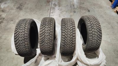 Лот: 20858177. Фото: 1. BFGoodrich g-Force Stud, 195/65... Шины