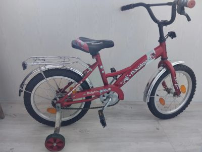 Лот: 21986052. Фото: 1. детский велосипед с колесиками. Велосипеды