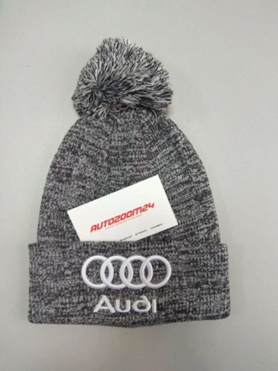 Лот: 10443743. Фото: 1. Шапка с помпоном с логотипом Audi... Головные уборы