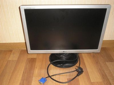 Лот: 3805760. Фото: 1. Монитор неисправен с рубля. ЖК-мониторы