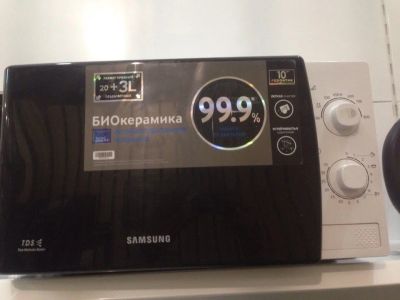Лот: 8813856. Фото: 1. Микроволновка Samsung. Микроволновки, мини-печи