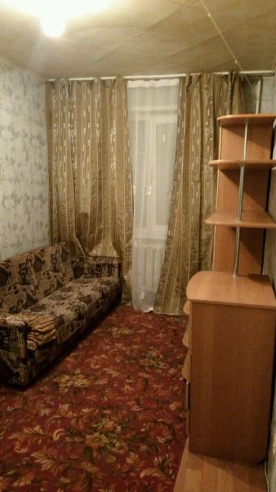 Лот: 12071675. Фото: 1. Слам гостинку 60лет октября 112. Квартиры, студии