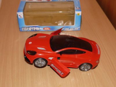 Лот: 6911145. Фото: 1. Автомобиль катается, музыка, подсветка. Машины и техника