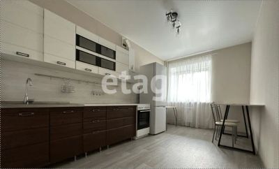 Лот: 21039512. Фото: 1. Сдам 1-комн. кв. 50 кв.м. Красноярск... Квартиры, студии