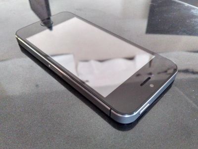 Лот: 7134864. Фото: 1. Iphone 5s 32gb Space Gray. Смартфоны