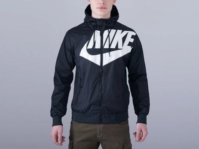 Лот: 13415046. Фото: 1. Ветровка Nike (13797) Размер одежды... Верхняя одежда