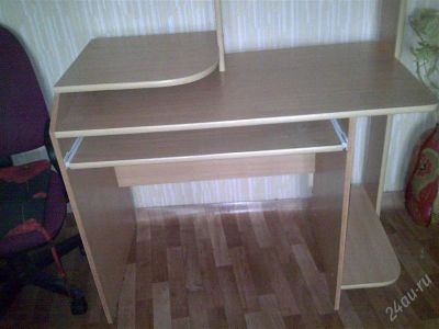 Лот: 1995964. Фото: 1. стол компьютерный. Столы, стулья, обеденные группы