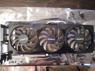 Лот: 12664669. Фото: 1. Gigabyte GTX 570. Видеокарты