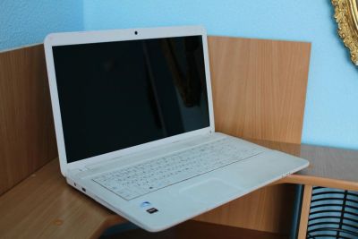 Лот: 6988218. Фото: 1. Продам Ноутбук Toshiba C870-E2W... Ноутбуки
