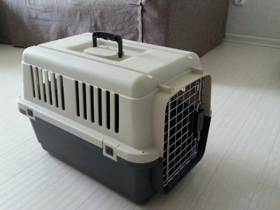 Лот: 4525696. Фото: 1. переноска. Домики, переноски, клетки, когтеточки