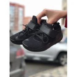 Лот: 10883812. Фото: 1. Кроссовки детские Nike Kwazy 2. Кеды, кроссовки