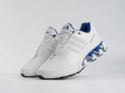 Лот: 12683972. Фото: 1. Кроссовки Adidas Porsche Design... Кеды, кроссовки, слипоны