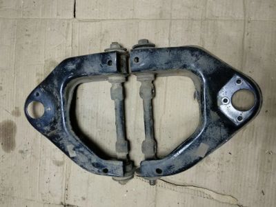 Лот: 19587815. Фото: 1. Рычаги передней подвески Nissan... Ходовая, подвеска, рулевое управление