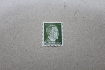 Лот: 24870003. Фото: 1. Германия 1941 года. 3 Рейх. Адольф... Марки