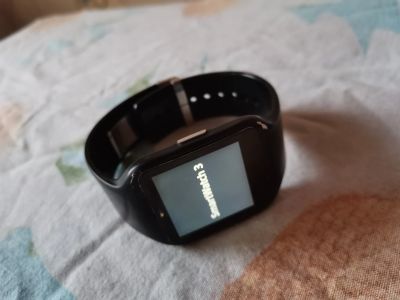Лот: 15925816. Фото: 1. Sony smartwatch 3 смарт часы обмен. Смарт-часы, фитнес-браслеты, аксессуары