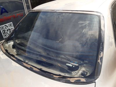 Лот: 18980762. Фото: 1. Стекло заднее Toyota Corolla Ae100... Кузов