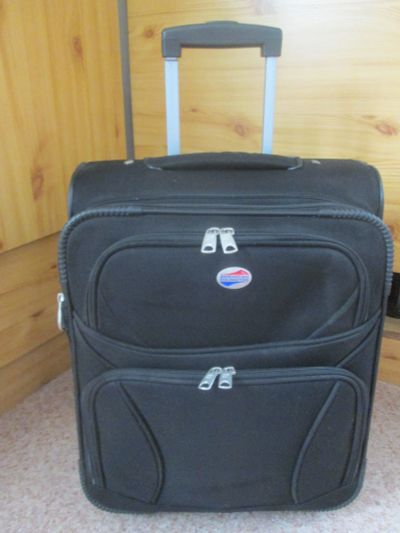 Лот: 11627773. Фото: 1. любимый чемоданчик. есть ещё. Чемоданы и сумки дорожные