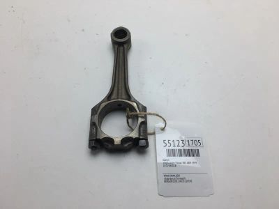 Лот: 20397345. Фото: 1. Шатун Volkswagen Passat 1999 027198401B... Двигатель и элементы двигателя