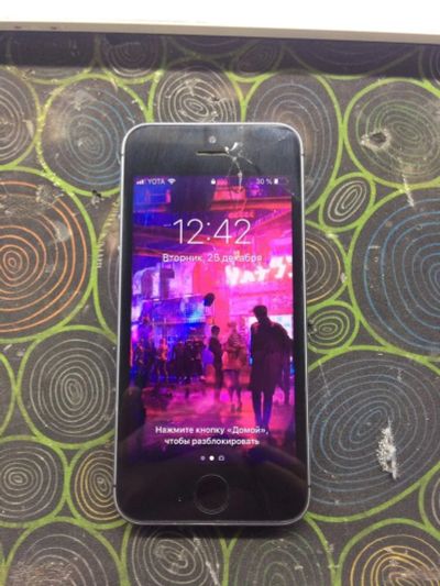 Лот: 12846280. Фото: 1. iPhone 5s 16gb. Смартфоны