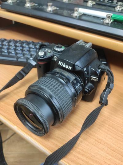 Лот: 19563195. Фото: 1. Nikon d40. Цифровые зеркальные