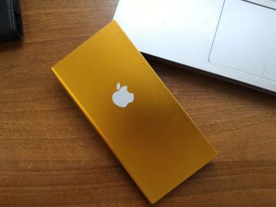 Лот: 7946837. Фото: 1. power bank Внешний аккумулятор... Внешние, портативные аккумуляторы для смартфонов (Power bank)