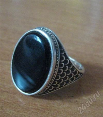 Лот: 356467. Фото: 1. Кольцо серебряное с черным агатом. Кольца, перстни