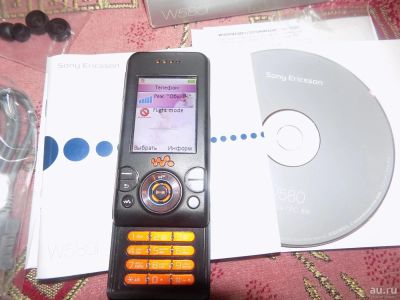 Лот: 8868611. Фото: 1. телефон soni ericsson w580i. Кнопочные мобильные телефоны