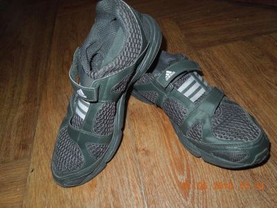 Лот: 7511566. Фото: 1. Кроссовки Adidas( cостояние новых... Кеды, кроссовки, слипоны