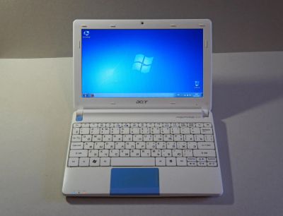 Лот: 6321381. Фото: 1. Нетбук Acer Aspire One Happy AOHappy2-N578Qb2b. Ноутбуки