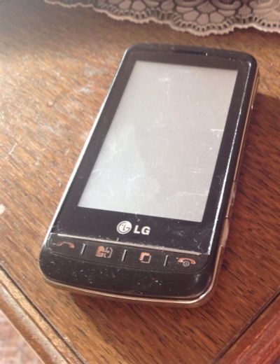 Лот: 3780427. Фото: 1. Lg k660. Кнопочные мобильные телефоны