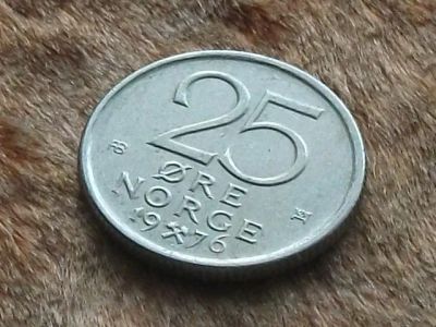 Лот: 11744605. Фото: 1. Монета 25 эри оре ере Норвегия... Европа