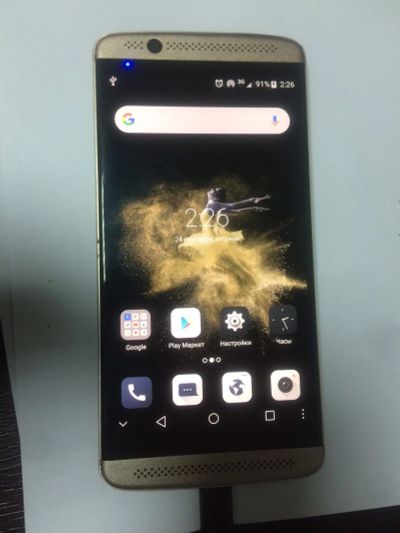 Лот: 14721899. Фото: 1. ZTE AXON 7 MINI. Смартфоны