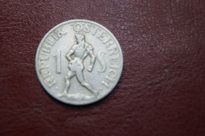Лот: 25771589. Фото: 1. Австрия. 1 шиллинг 1946 г. Германия и Австрия
