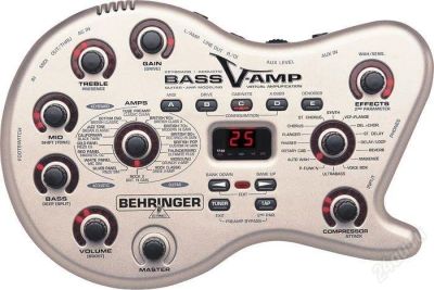 Лот: 817805. Фото: 1. Процессор для бас гитары Behringer... Гитарные эффекты и комбоусилители